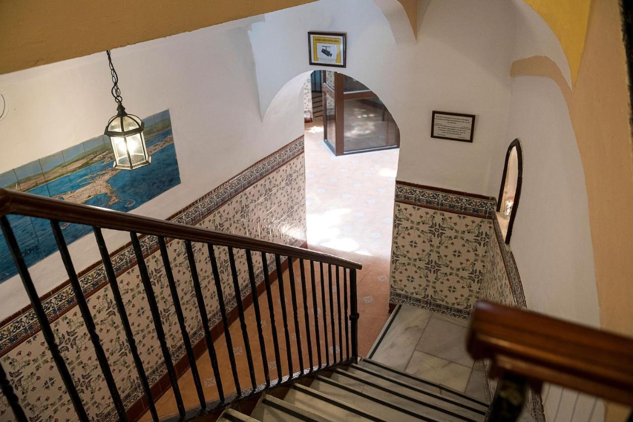 Hostal San Francisco Кадис Экстерьер фото